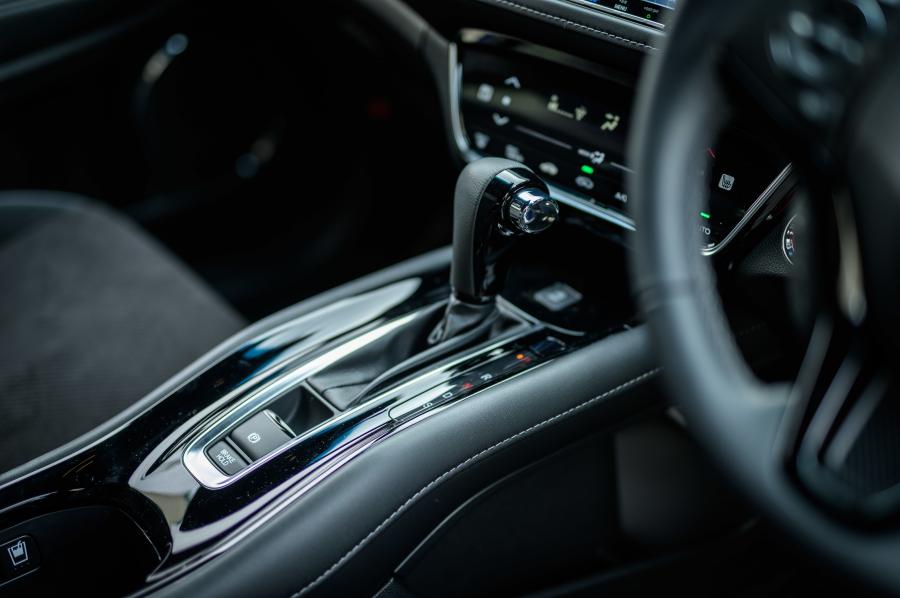 Детали интерьера Honda Vezel Touring Modulo X 2019 года  (JP) (фото 25 из 31)